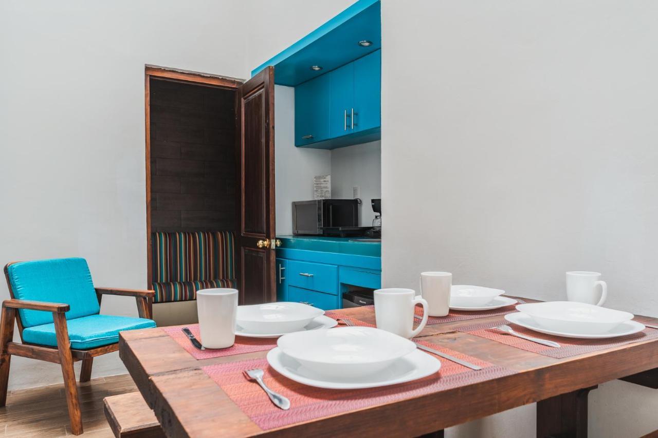 Yox Hotel Boutique San Cristóbal de Las Casas エクステリア 写真 A kitchen in a hotel